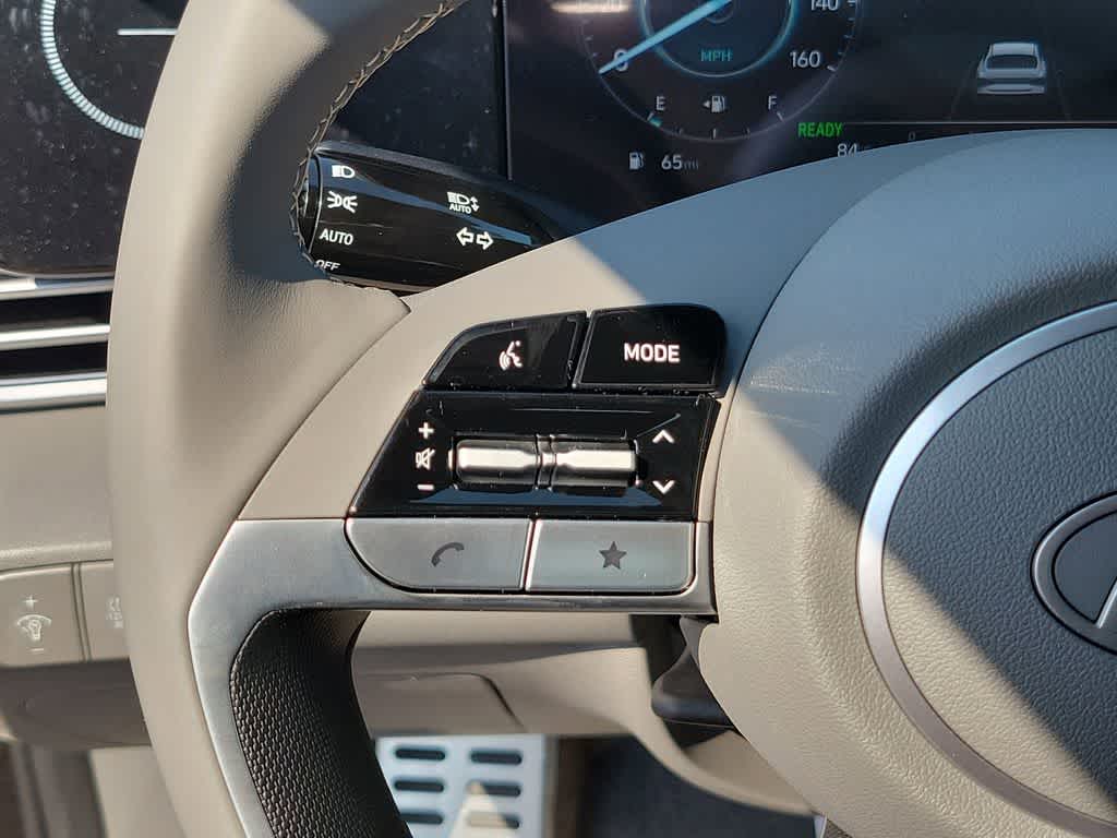 Thumbnail: 2025 Hyundai Elantra - 24