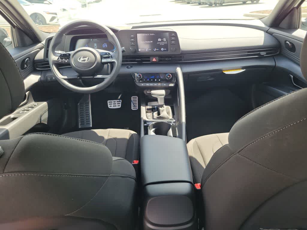 Thumbnail: 2026 Hyundai Elantra - 10