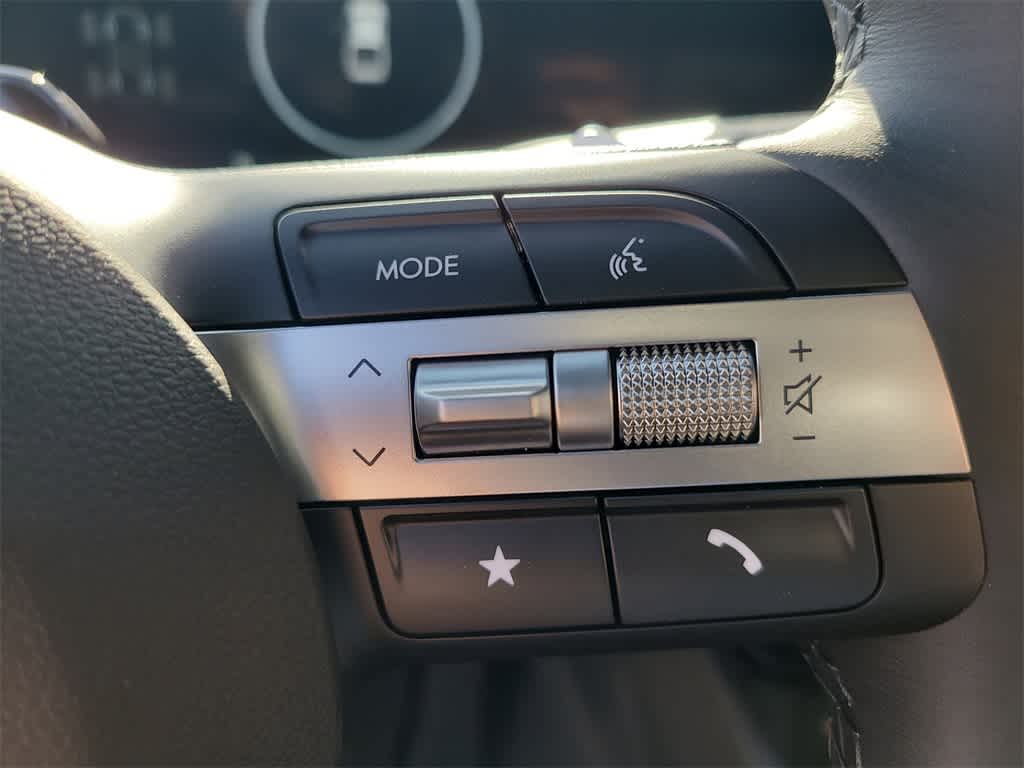 Thumbnail: 2025 Hyundai Santa Cruz - 25