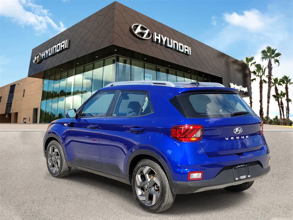 Thumbnail: 2023 Hyundai Venue - 3