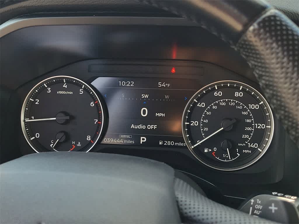 Thumbnail: 2024 Mitsubishi Outlander - 26