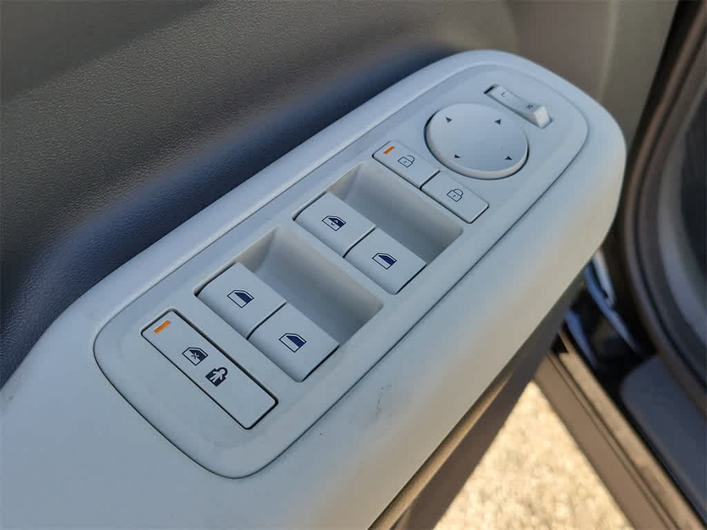 2025 Hyundai Santa Fe SE 22