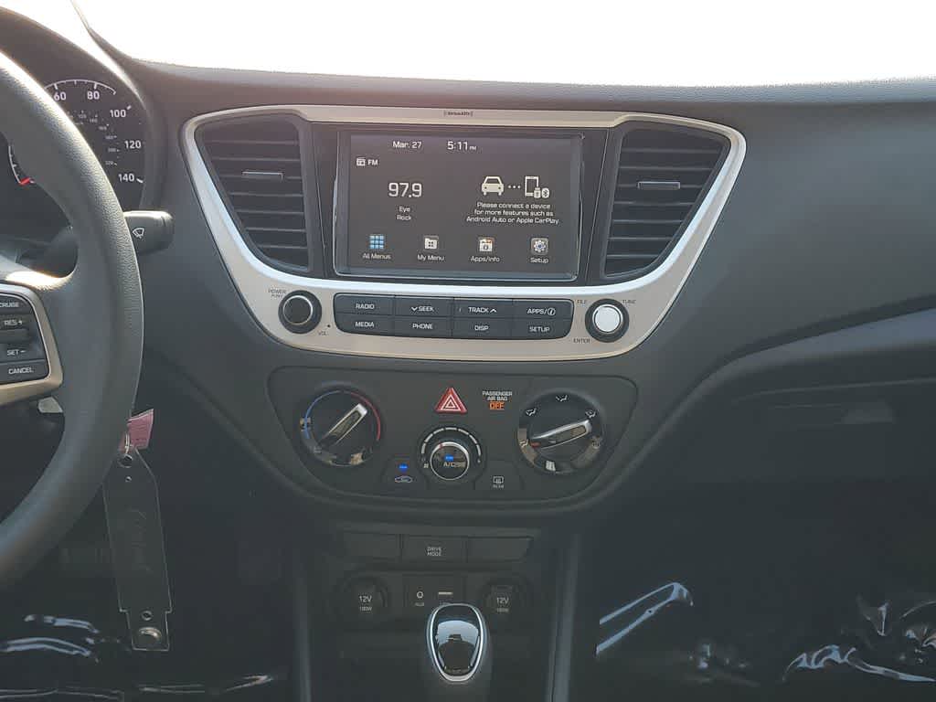 Thumbnail: 2022 Hyundai Accent - 15