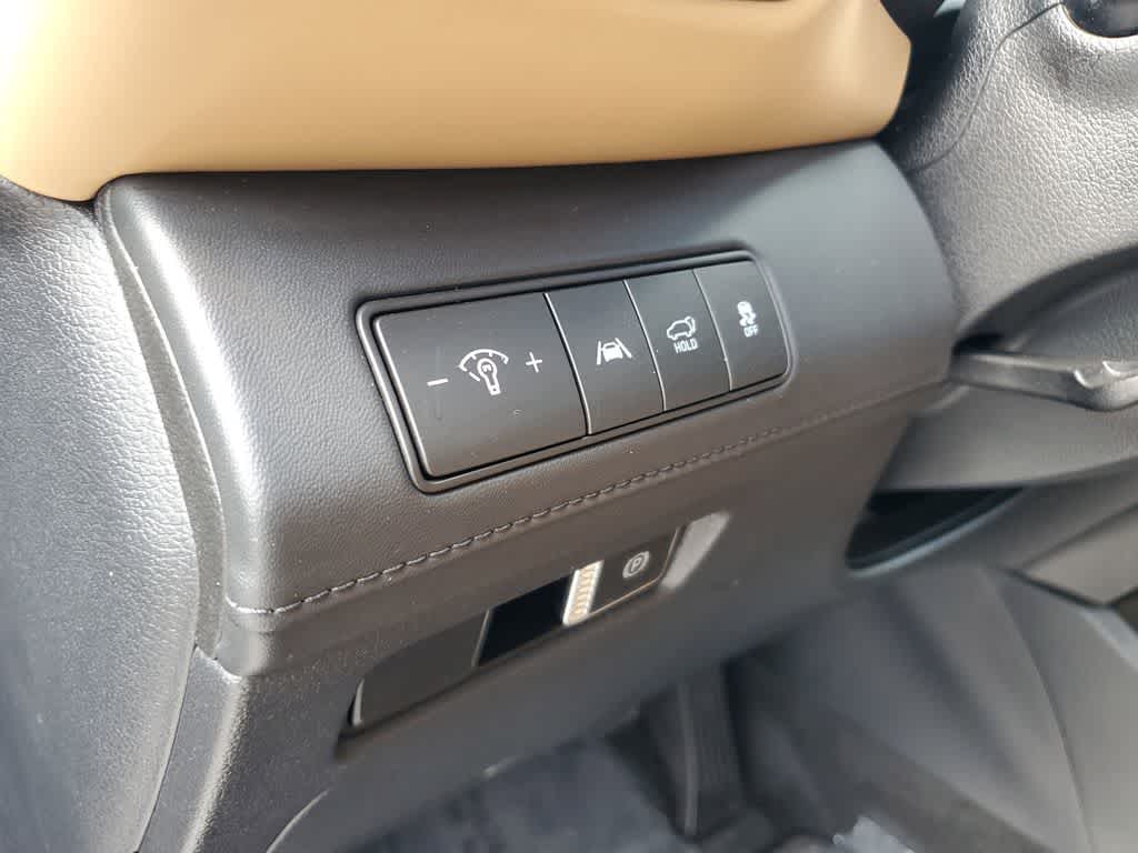 Thumbnail: 2023 Hyundai Santa Fe - 21