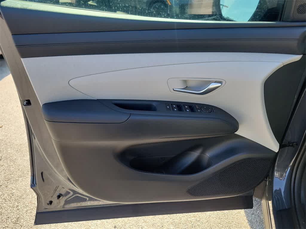 Thumbnail: 2026 Hyundai Tucson - 17