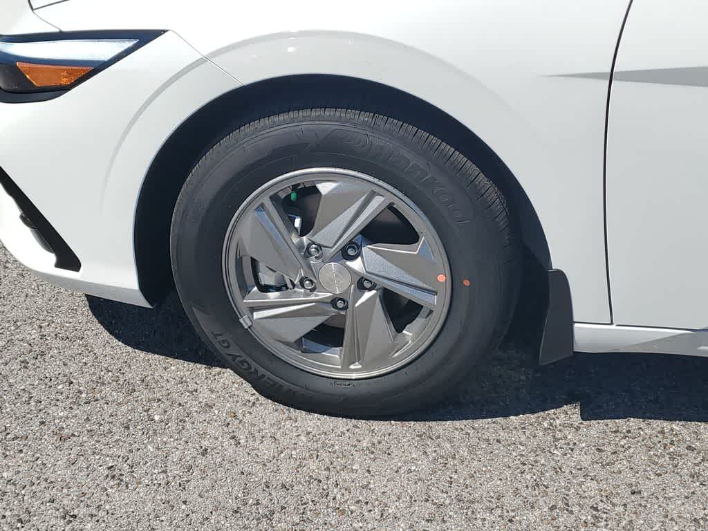 Thumbnail: 2026 Hyundai Elantra - 5