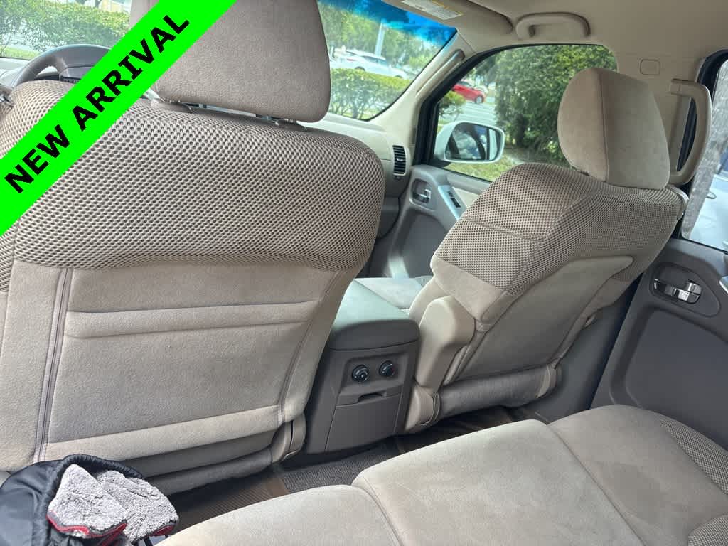 Thumbnail: 2012 Nissan Pathfinder - 5