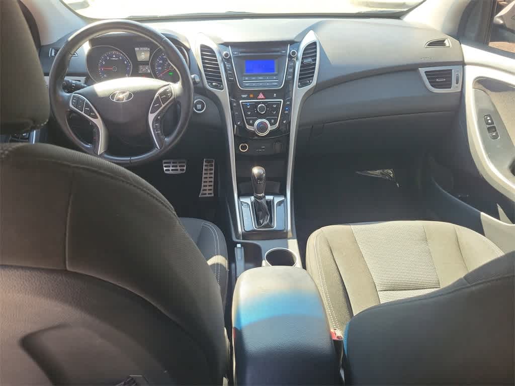 Thumbnail: 2016 Hyundai Elantra - 9