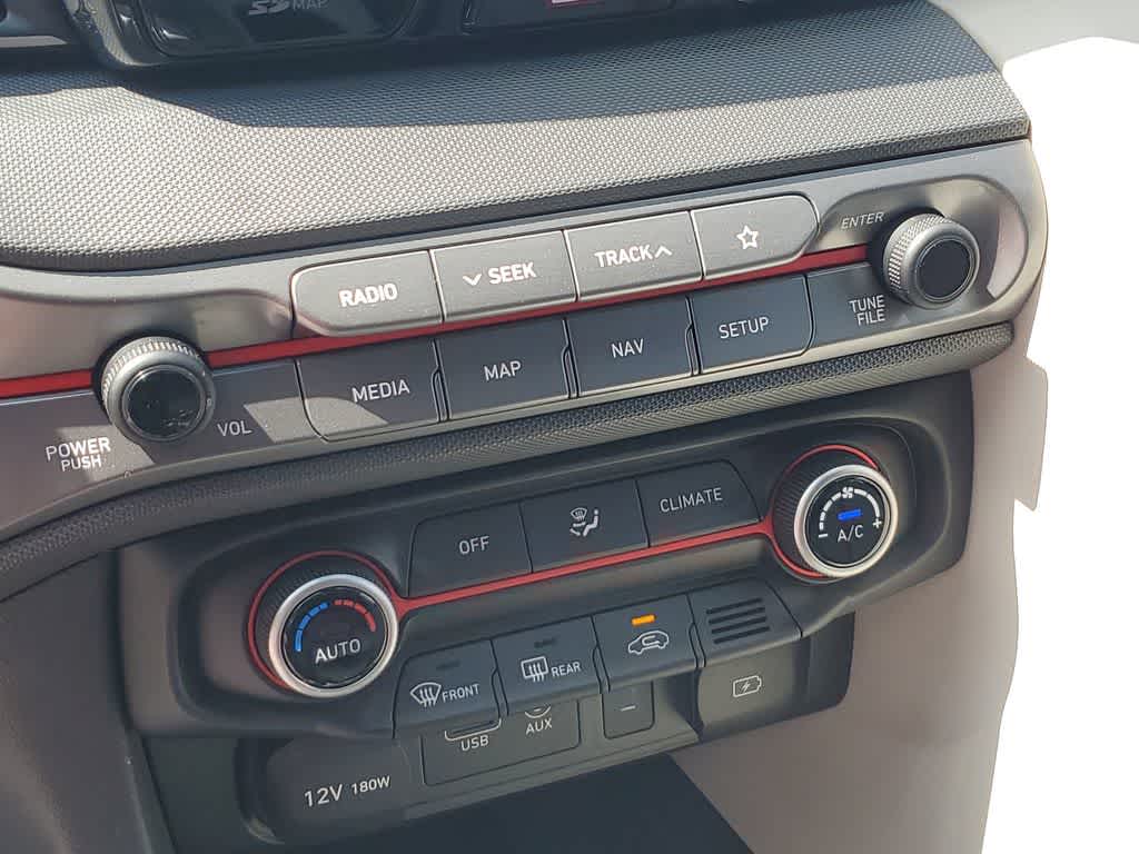 Thumbnail: 2020 Hyundai Veloster - 26