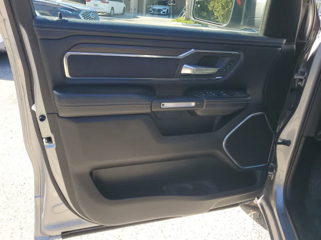 Thumbnail: 2025 RAM 1500 - 18