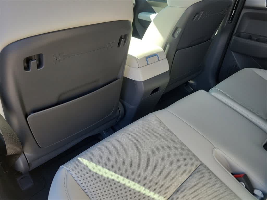 Thumbnail: 2026 Hyundai Santa Fe - 11