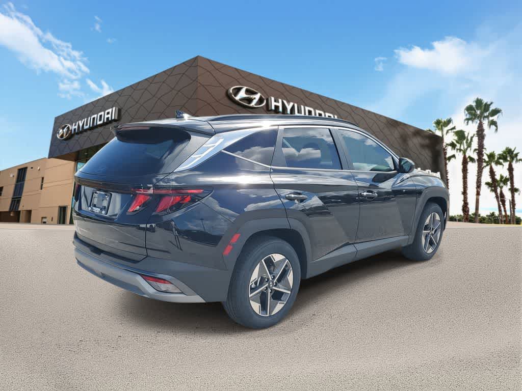 Thumbnail: 2026 Hyundai Tucson - 3