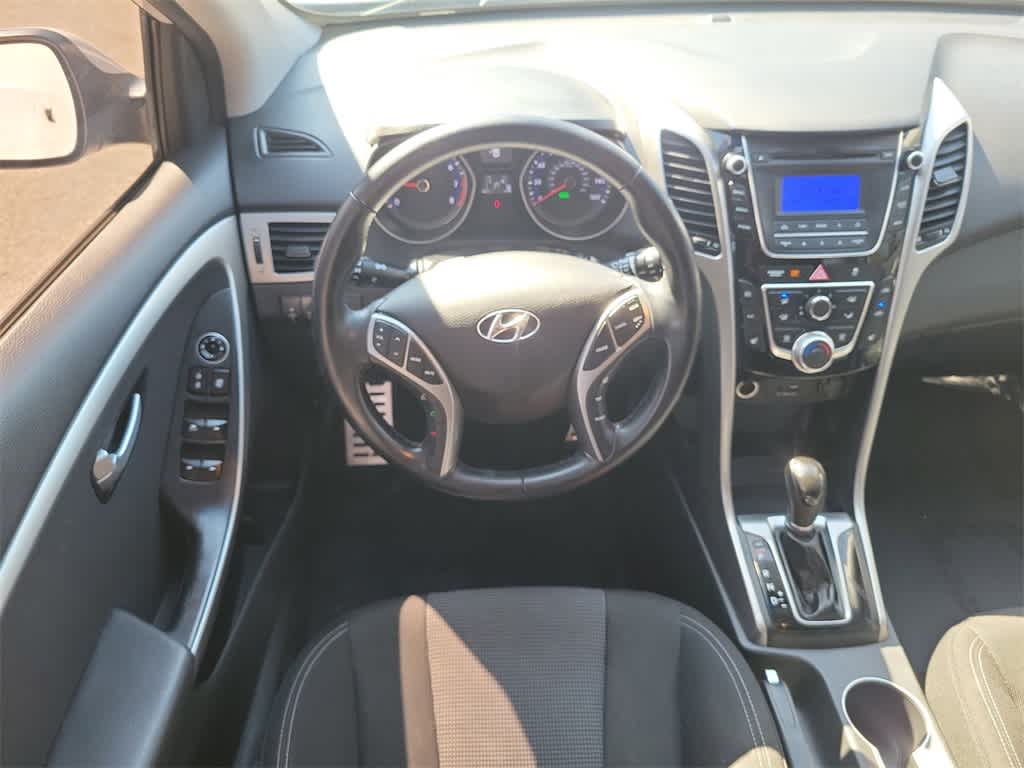 Thumbnail: 2016 Hyundai Elantra - 11