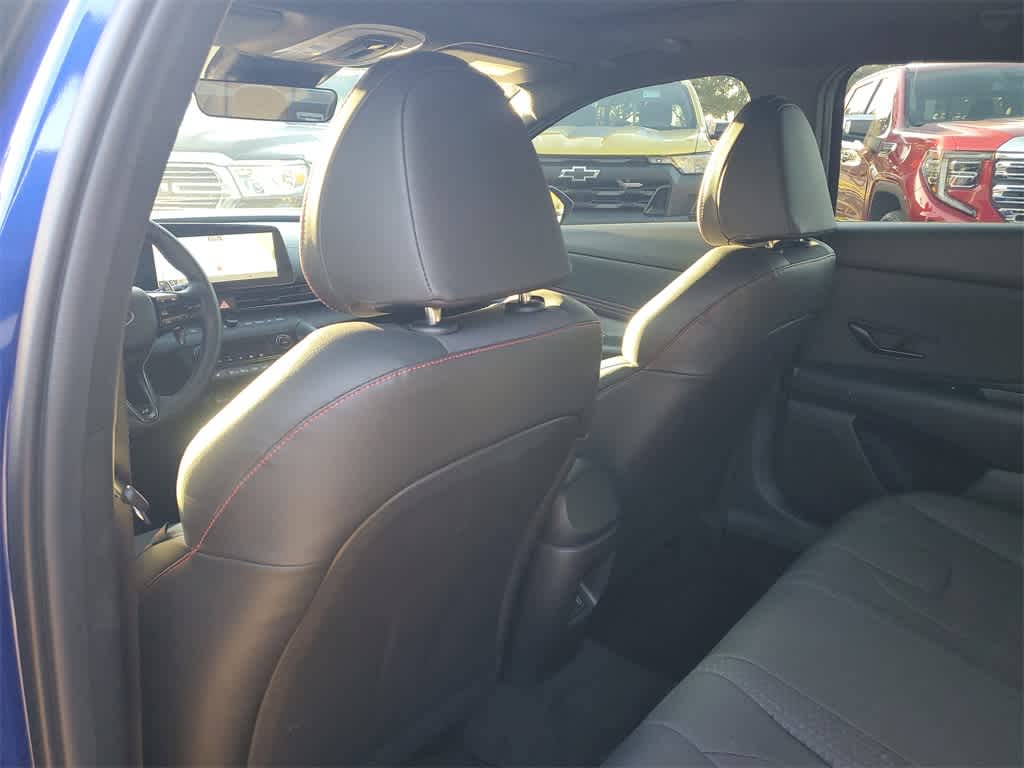 Thumbnail: 2024 Hyundai Elantra - 10