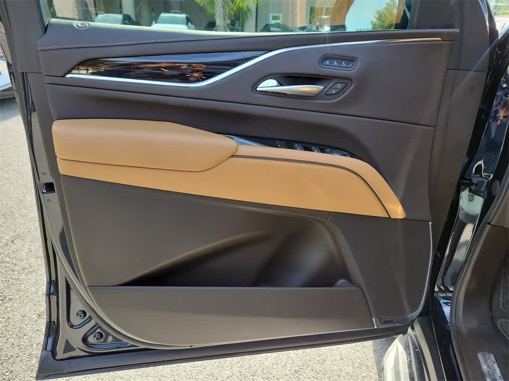 Thumbnail: 2023 Cadillac Escalade - 19