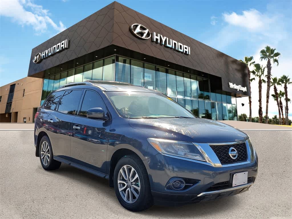 Thumbnail: 2014 Nissan Pathfinder - 4