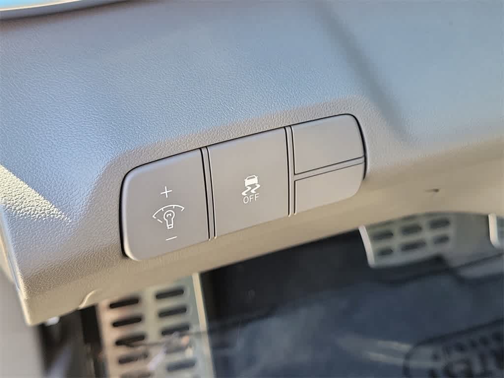 Thumbnail: 2026 Hyundai Elantra - 21