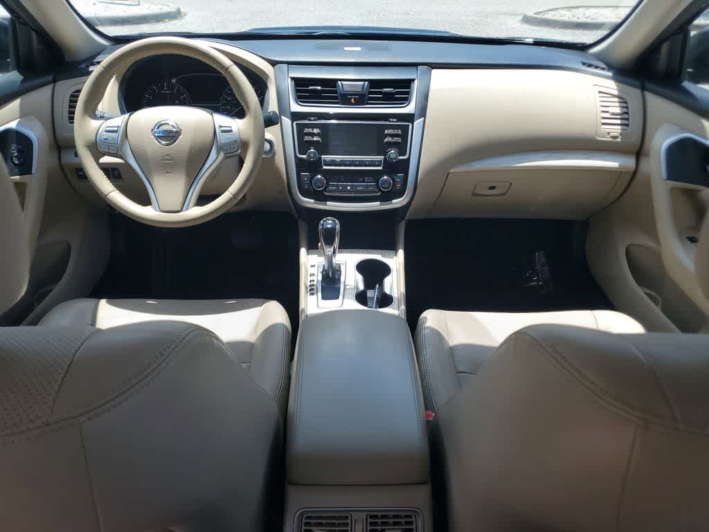 Thumbnail: 2018 Nissan Altima - 12