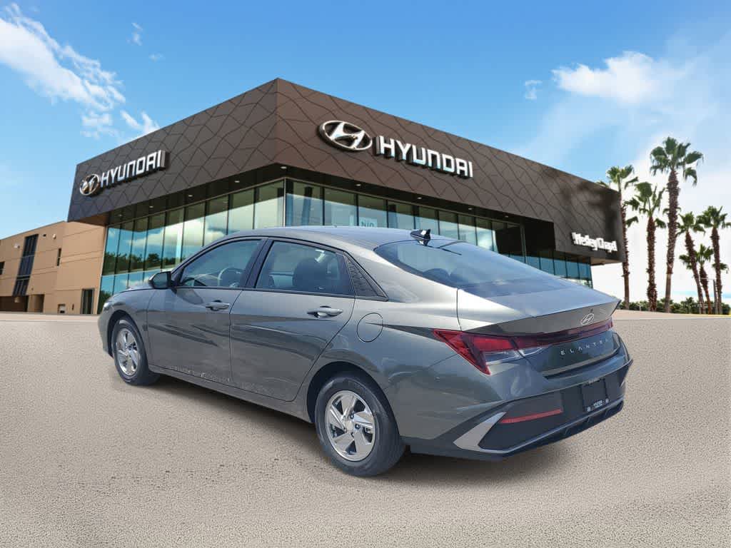 Thumbnail: 2026 Hyundai Elantra - 2