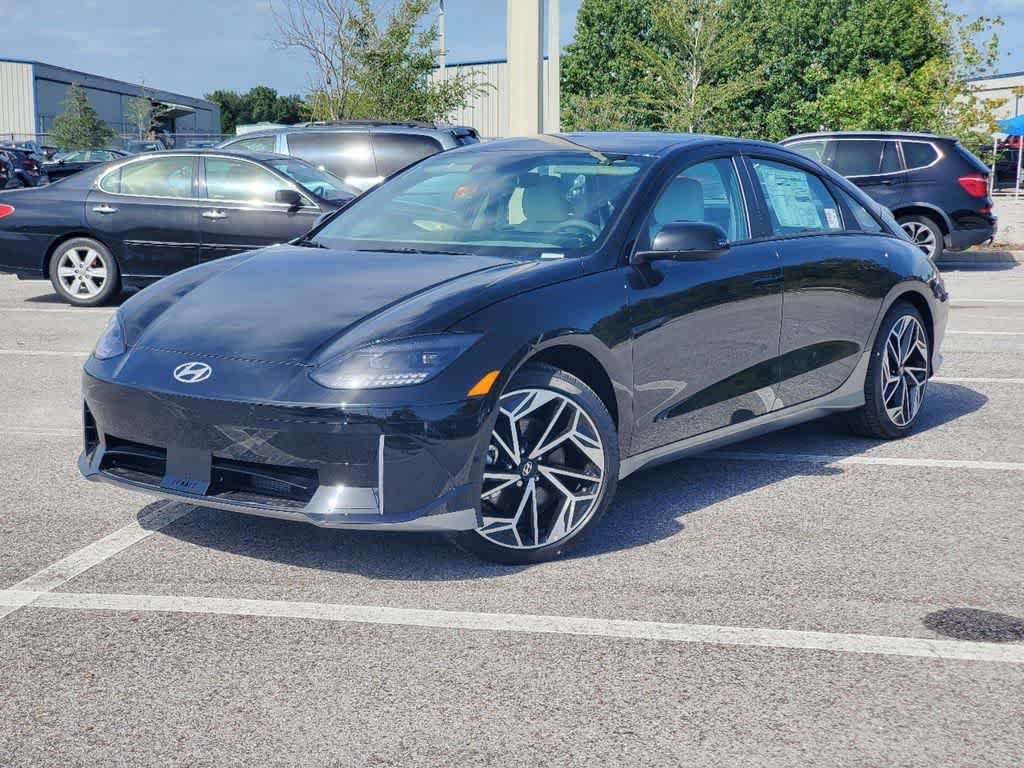Thumbnail: 2023 Hyundai Ioniq 6 - 26