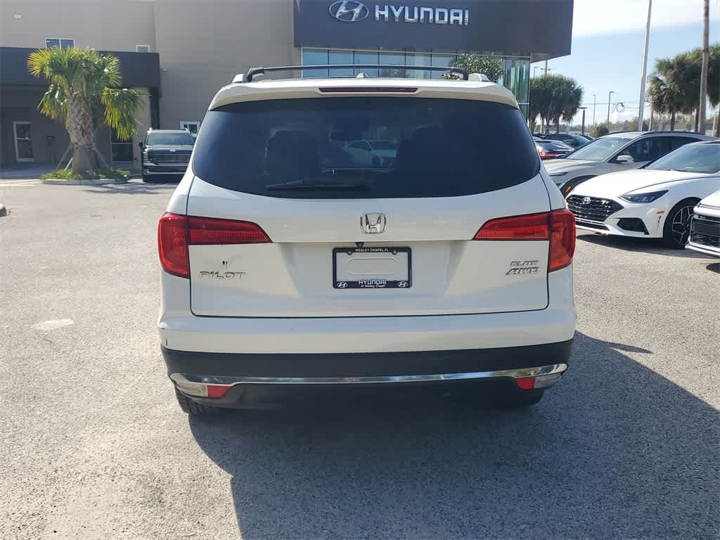 Thumbnail: 2018 Honda Pilot - 10