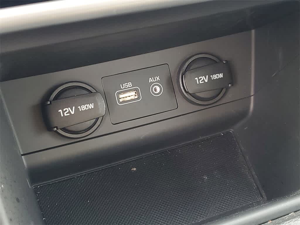 Thumbnail: 2015 Hyundai Sonata - 31