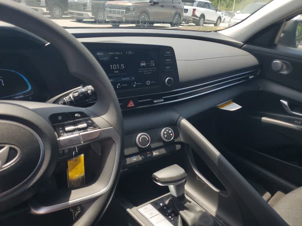 Thumbnail: 2026 Hyundai Elantra - 31