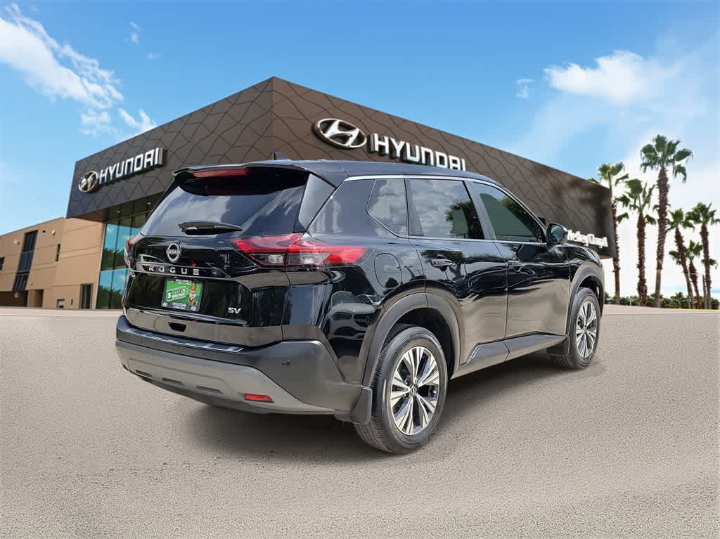 Thumbnail: 2022 Nissan Rogue - 3