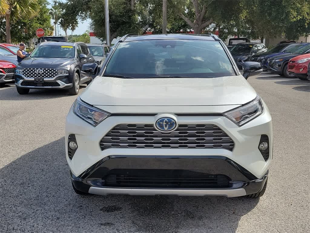 Thumbnail: 2021 Toyota RAV4 - 14