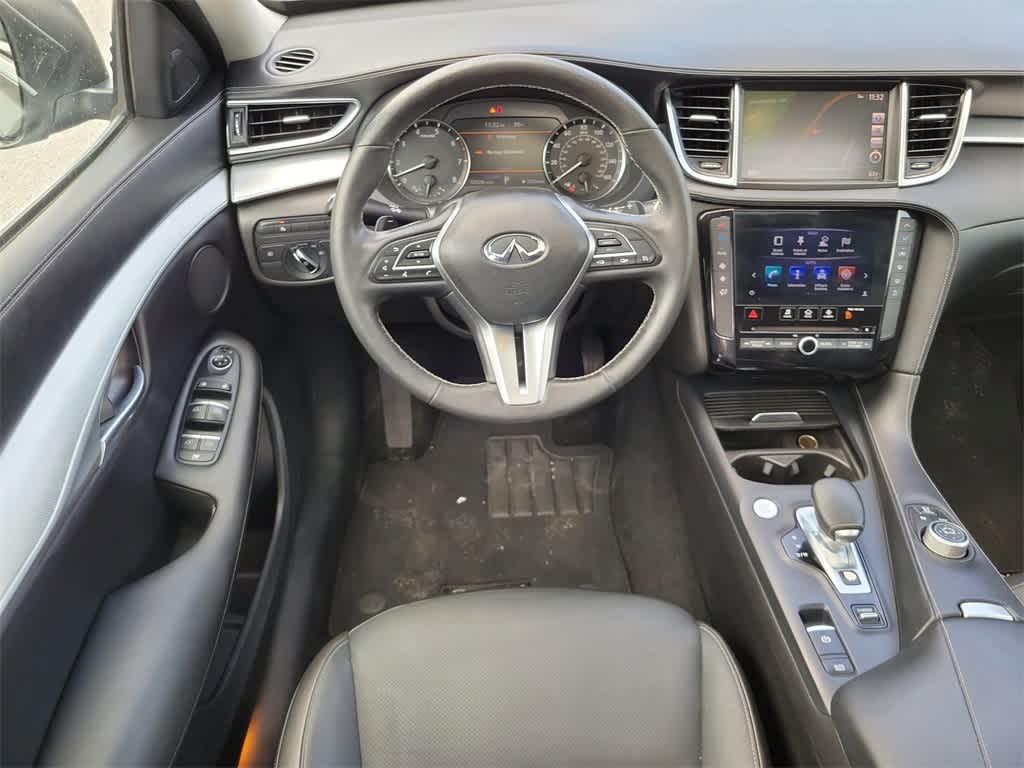 Thumbnail: 2019 INFINITI QX50 - 17