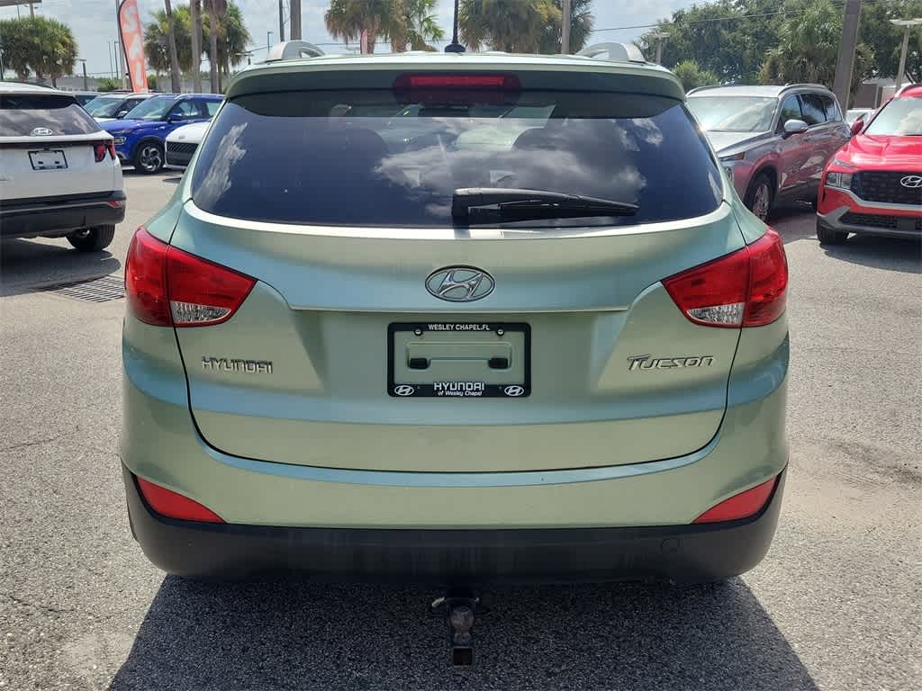 Thumbnail: 2011 Hyundai Tucson - 10
