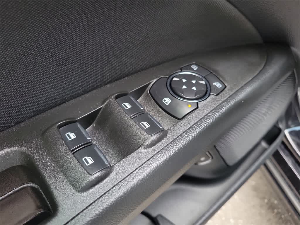 Thumbnail: 2019 Ford Fusion - 19