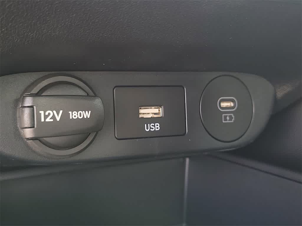 Thumbnail: 2025 Hyundai Elantra - 27