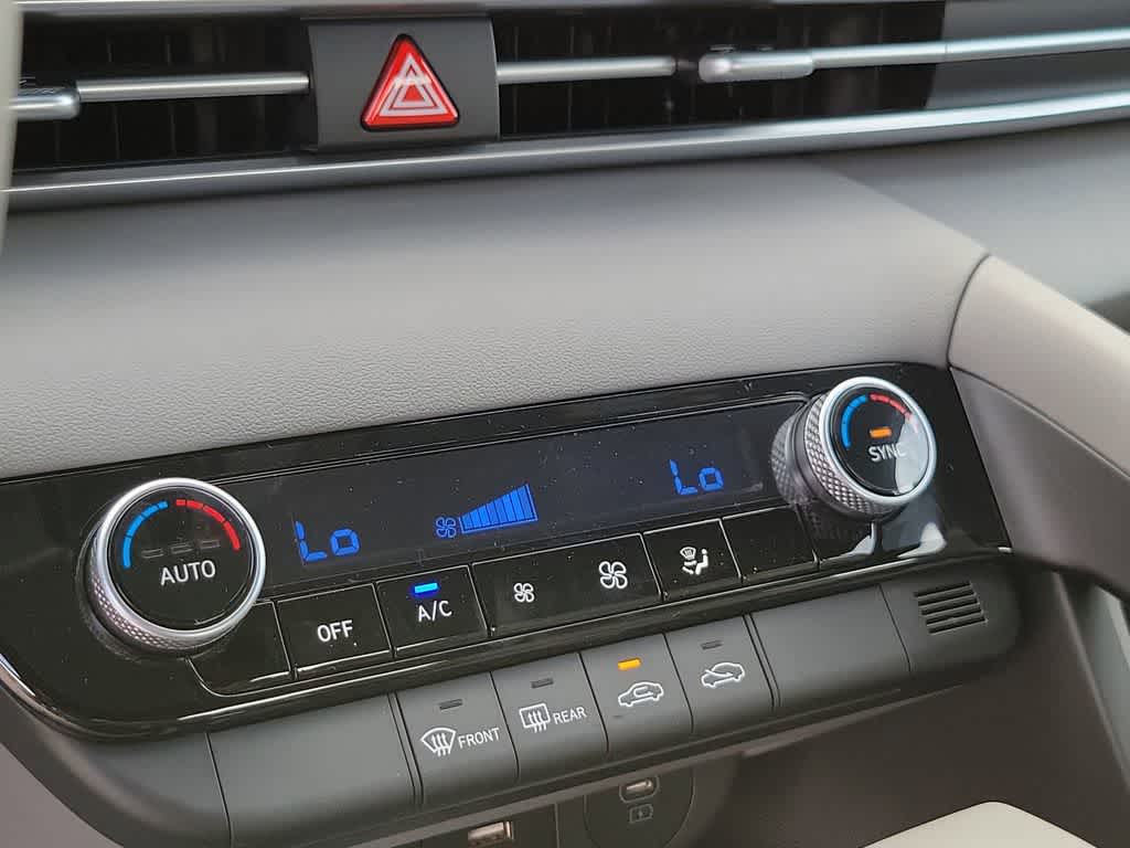 Thumbnail: 2026 Hyundai Elantra - 29