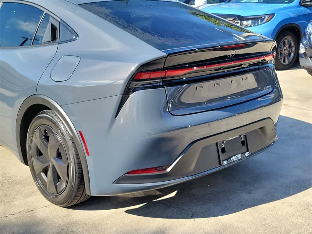 Thumbnail: 2024 Toyota Prius - 6