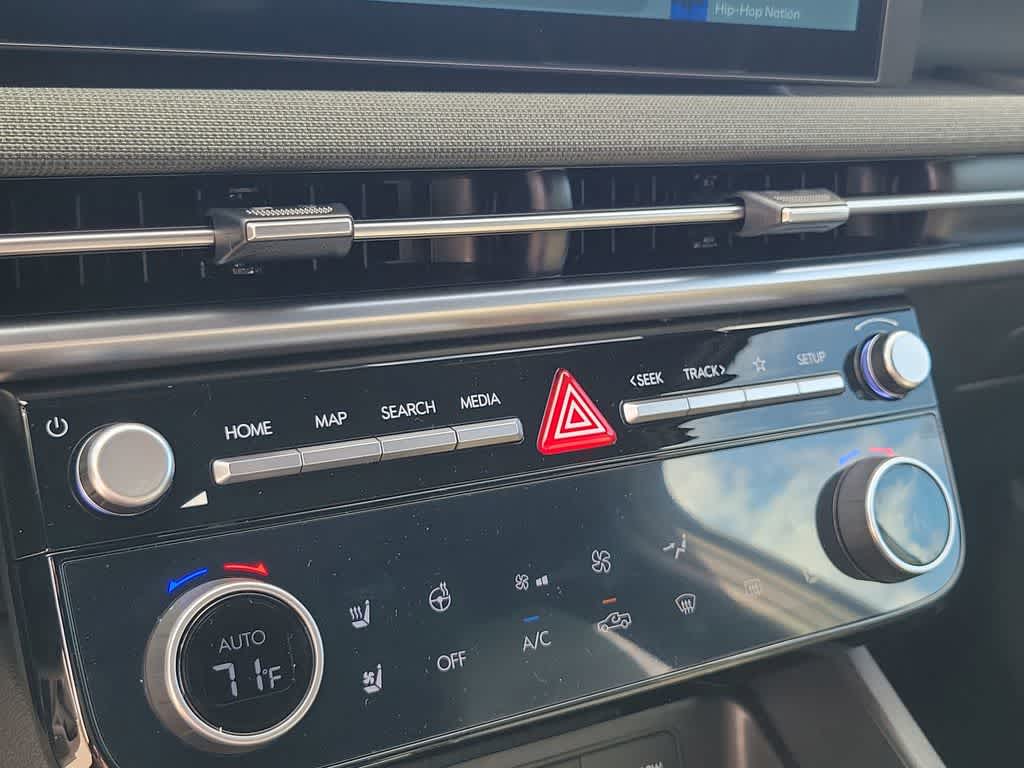 Thumbnail: 2025 Hyundai Santa Cruz - 28