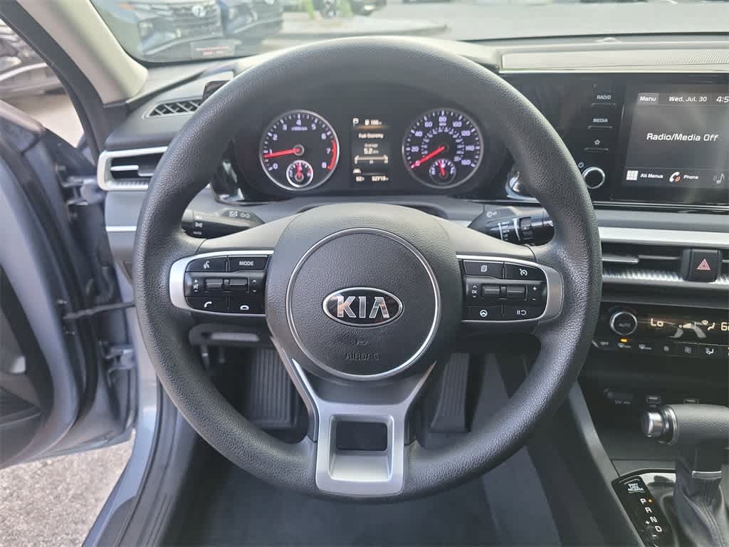Thumbnail: 2021 Kia K5 - 24
