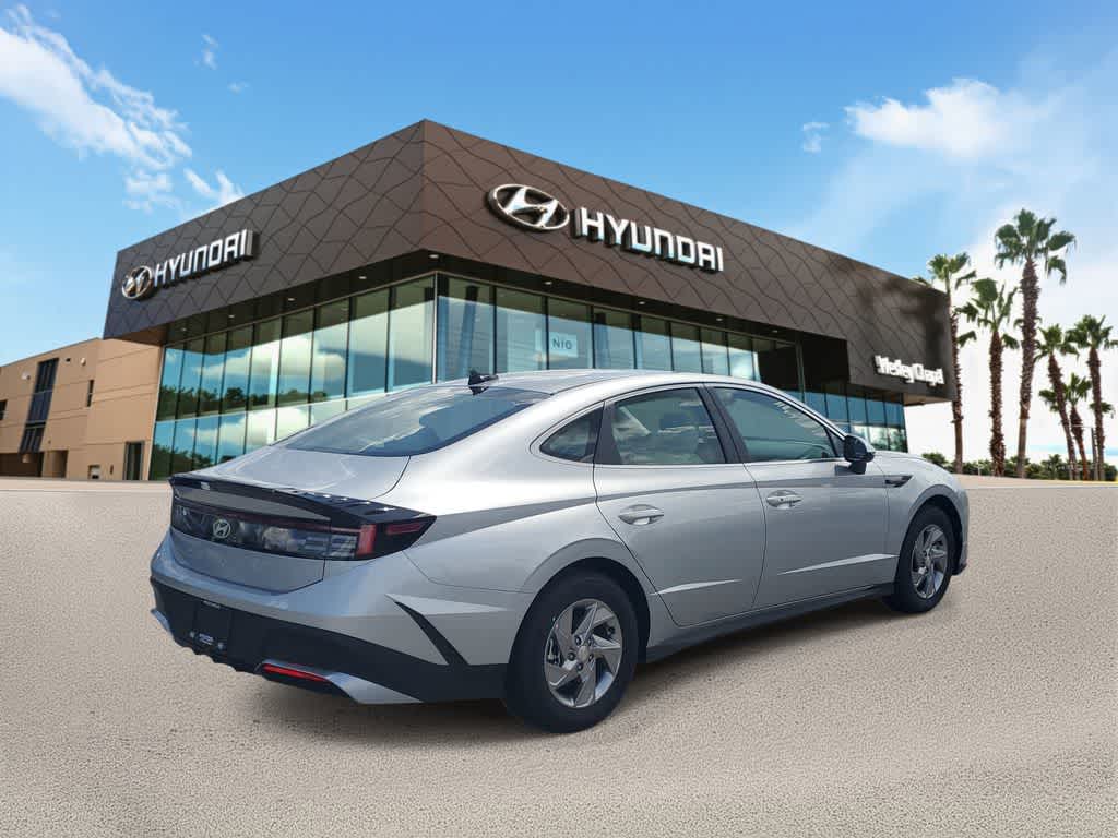 Thumbnail: 2026 Hyundai Sonata - 3