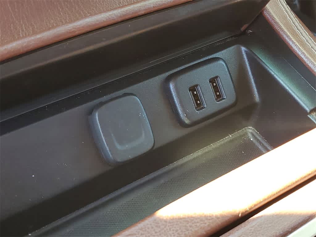 Thumbnail: 2018 Chevrolet Suburban - 30