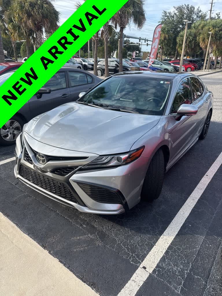 Thumbnail: 2022 Toyota Camry - 1