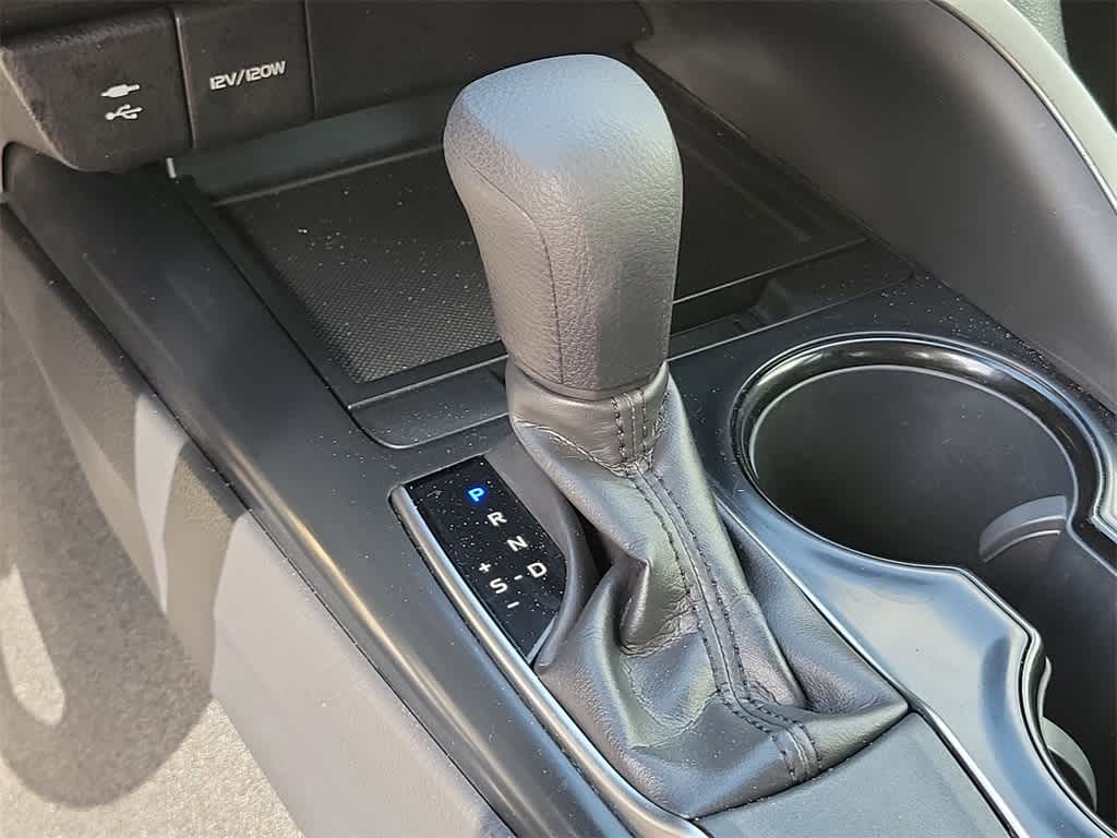 Thumbnail: 2018 Toyota Camry - 27