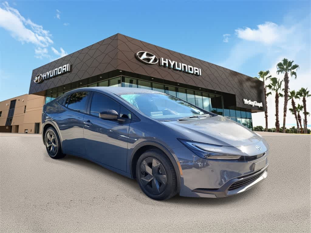 Thumbnail: 2024 Toyota Prius - 4