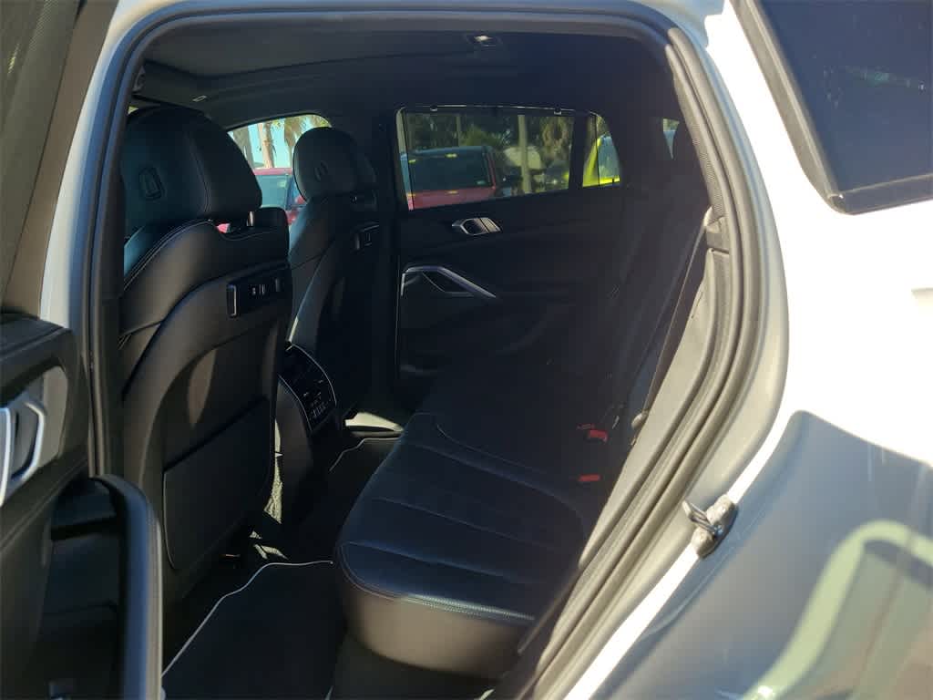 Thumbnail: 2020 BMW X6 - 11