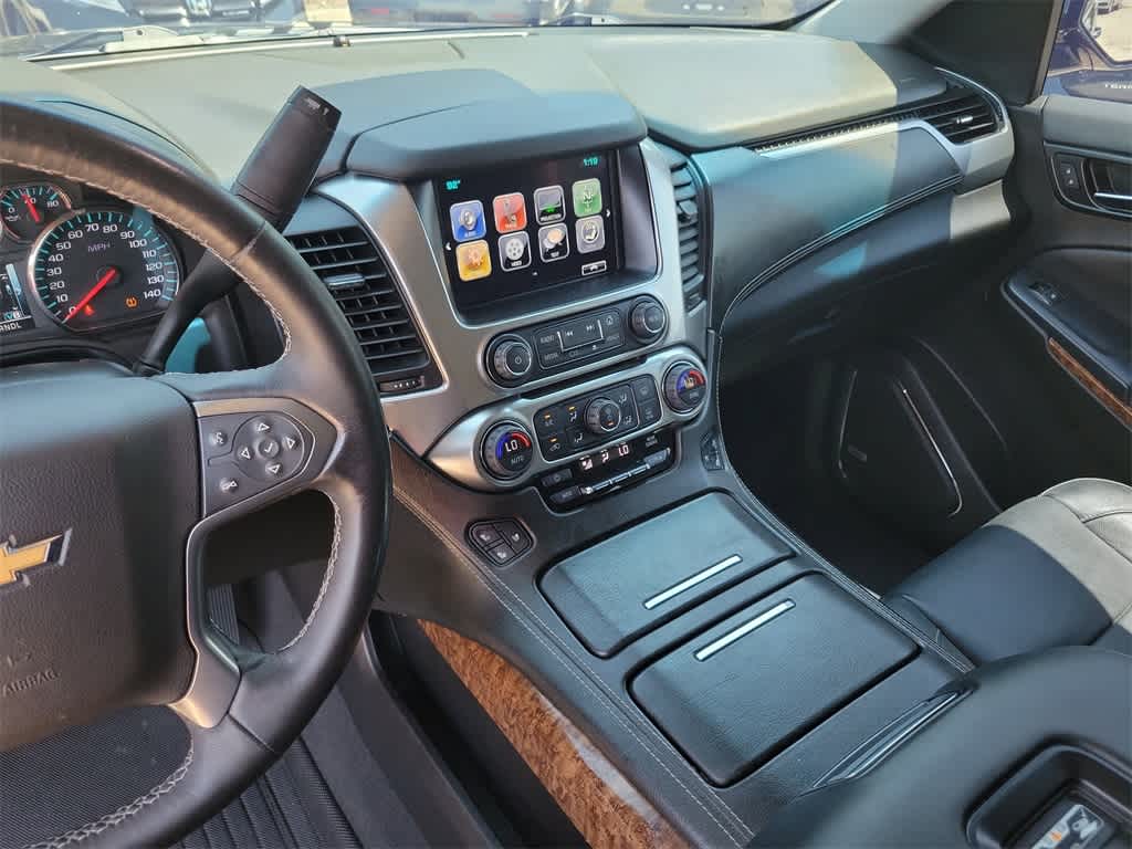 Thumbnail: 2019 Chevrolet Tahoe - 30