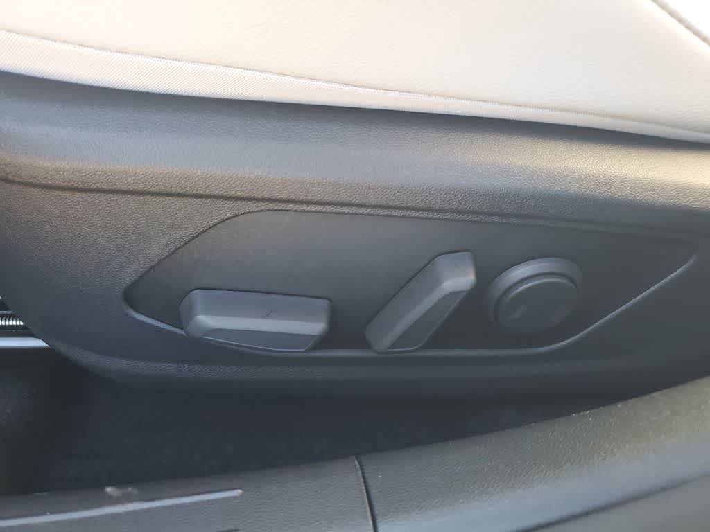 Thumbnail: 2026 Hyundai Elantra - 22