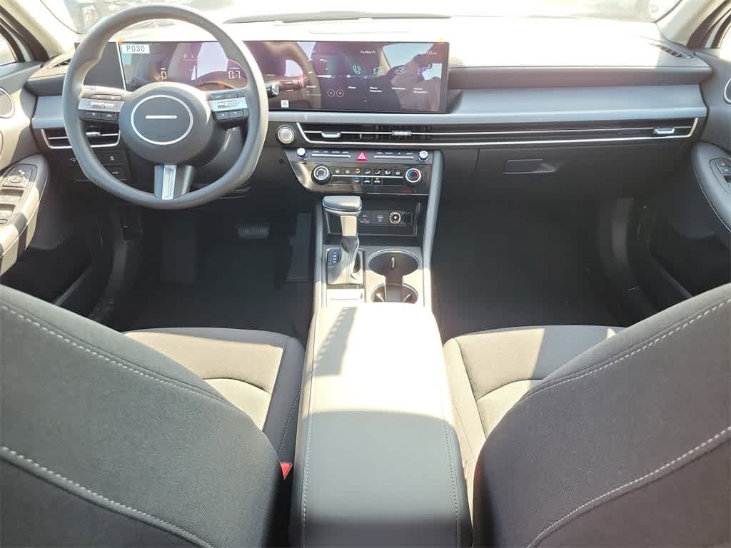2025 Hyundai Sonata SE 10