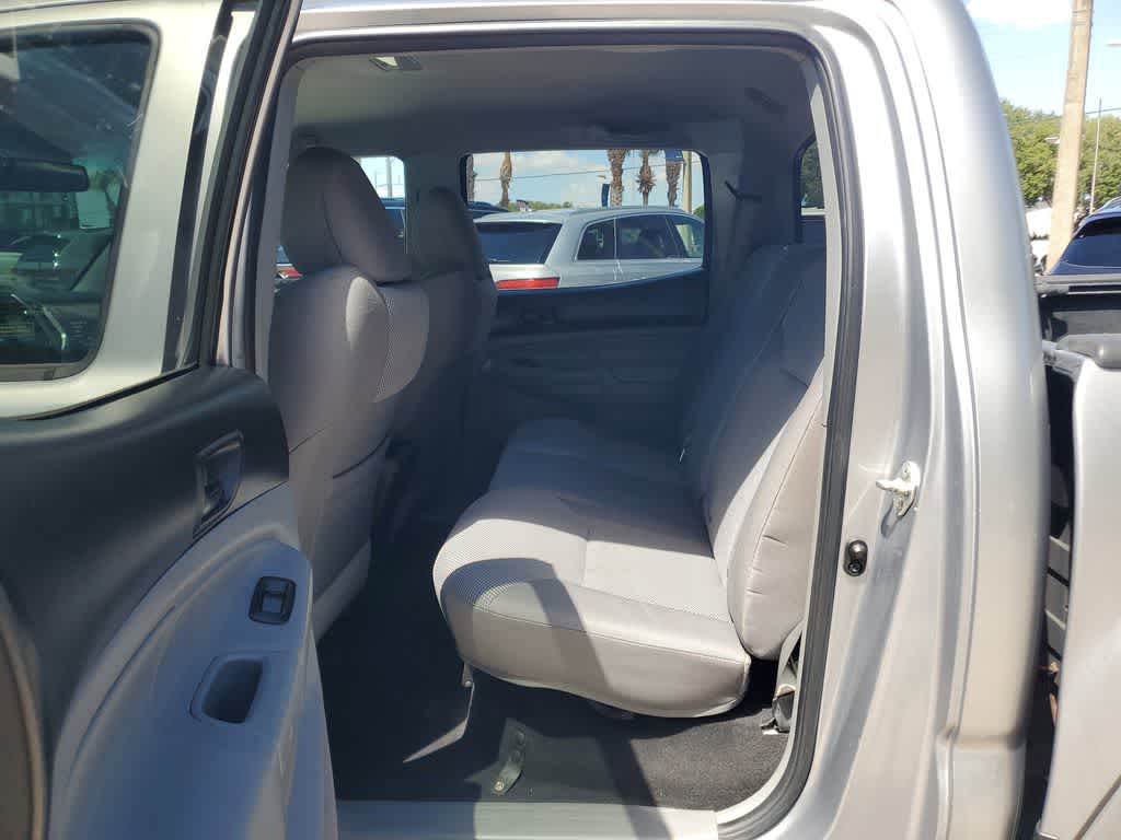 Thumbnail: 2014 Toyota Tacoma - 10