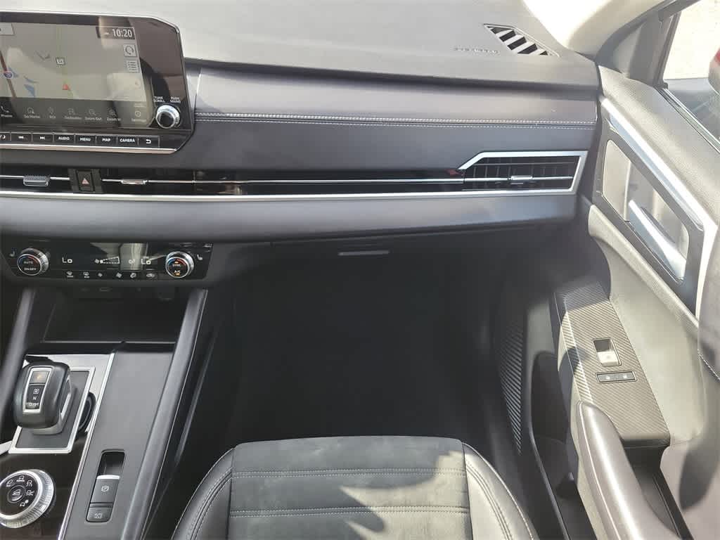 Thumbnail: 2024 Mitsubishi Outlander - 15