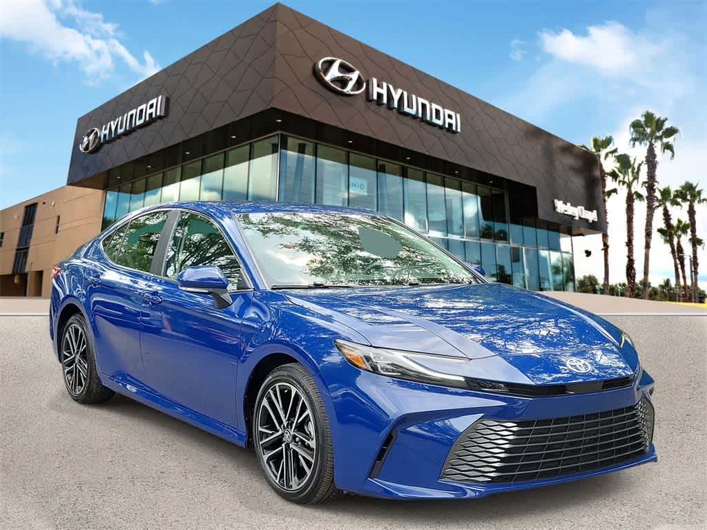 Thumbnail: 2025 Toyota Camry - 4