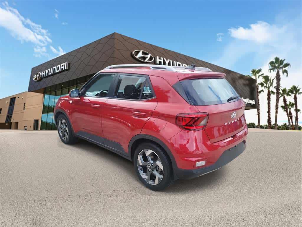 Thumbnail: 2022 Hyundai Venue - 2